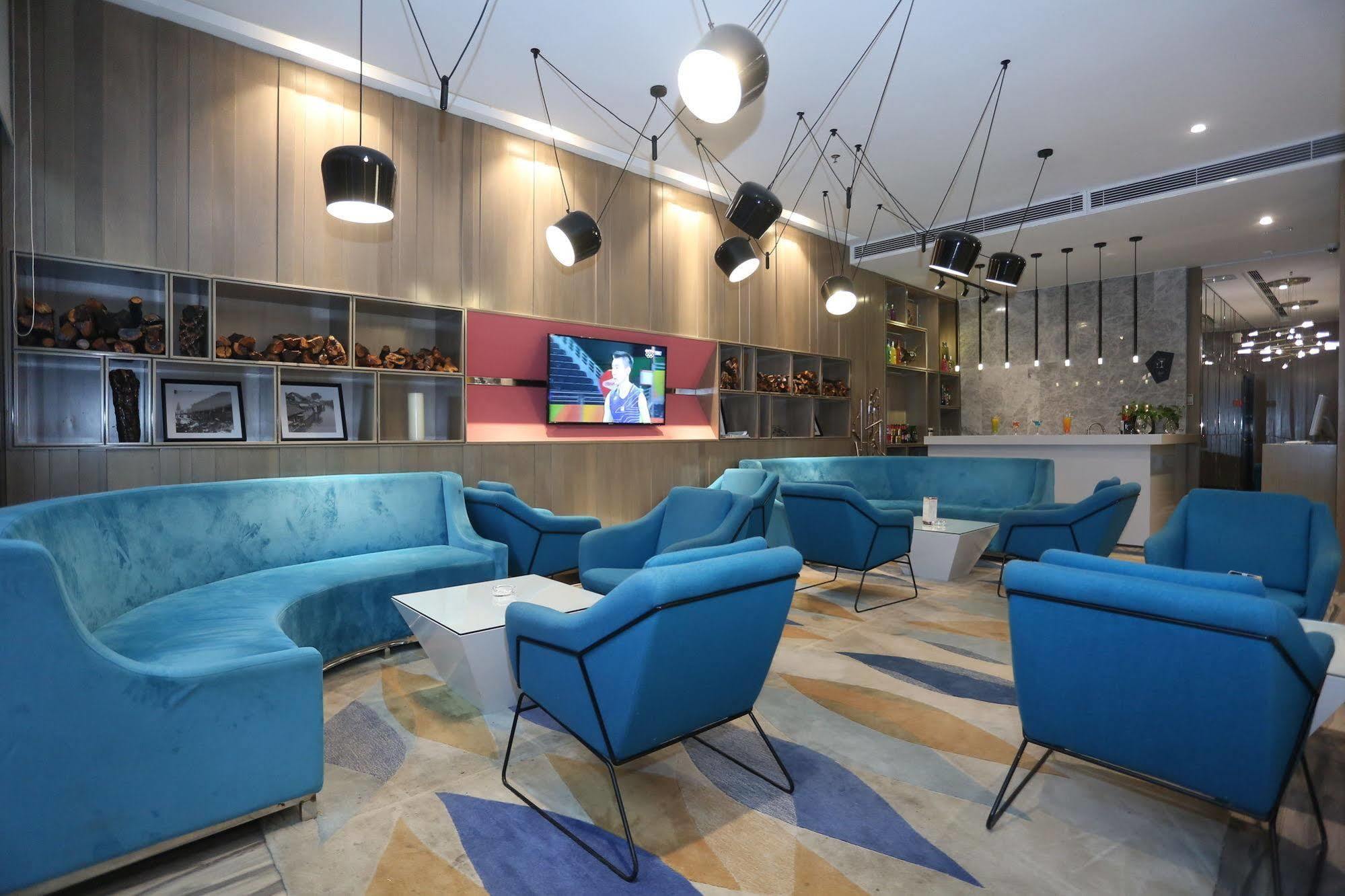 Echarm Hotel Zhengzhou High Tech Zone Exterior photo