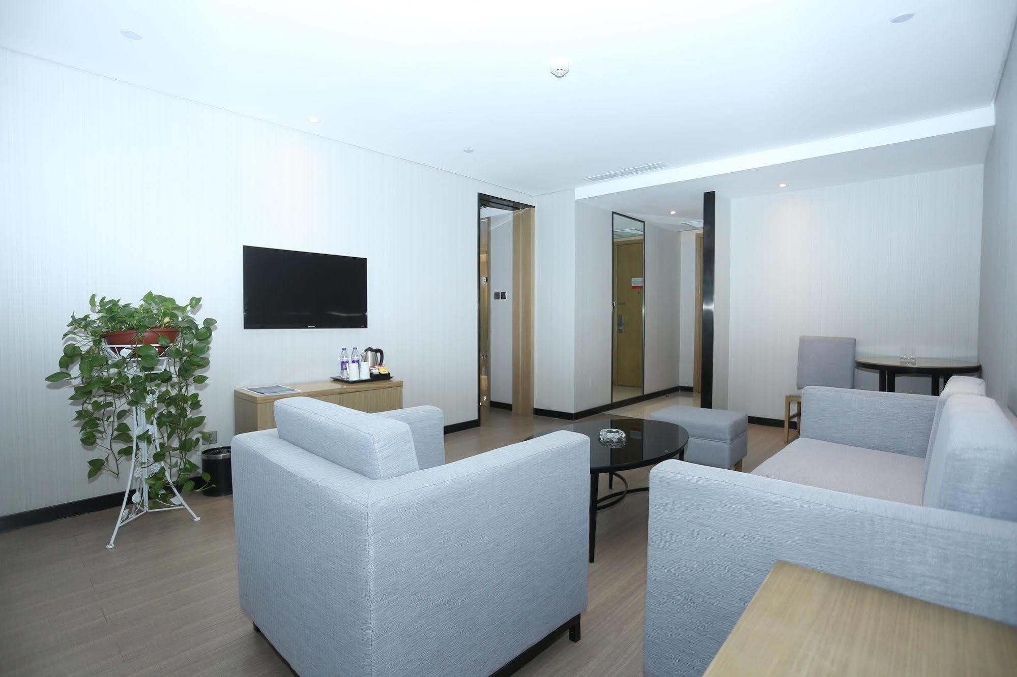 Echarm Hotel Zhengzhou High Tech Zone Exterior photo